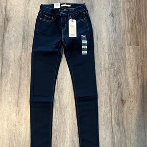 Levi’s Super Skinny Dark Wash Jeans - Size 25